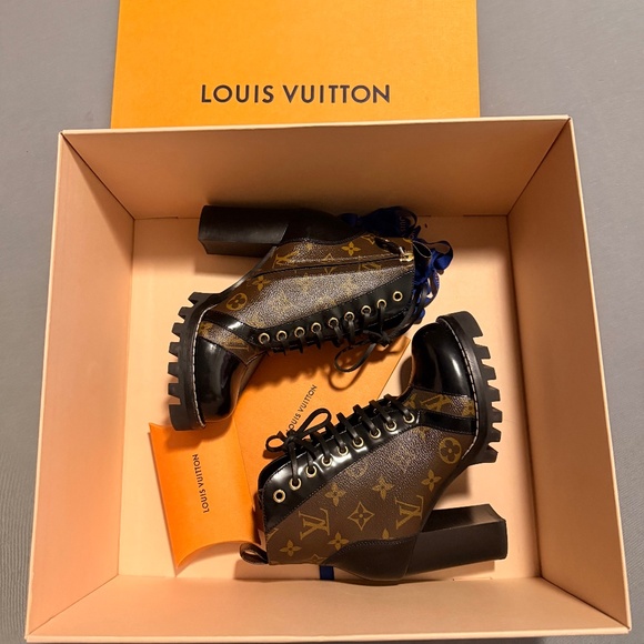 Louis Vuitton Star Trail Ankle Boots Size 36 (US size 5.5)